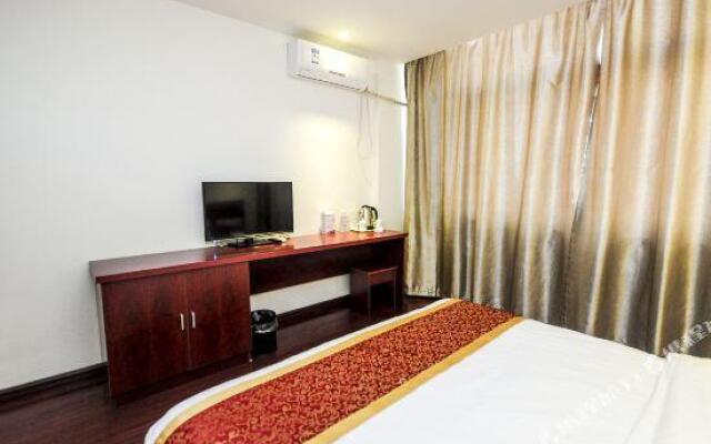 Cherry Express Hotel (Qinhuangdao Olympic Sports Center Yanshan University)