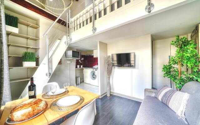 6062 - Buttes Chaumont - Amazing duplex