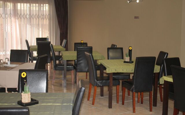 Sleep-Time Guest Lodge