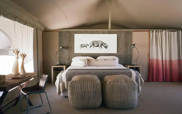 Hoanib Valley Camp