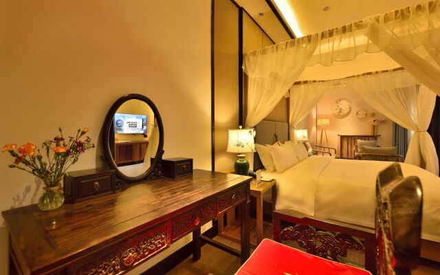 Chengdu Courtyard Hotel