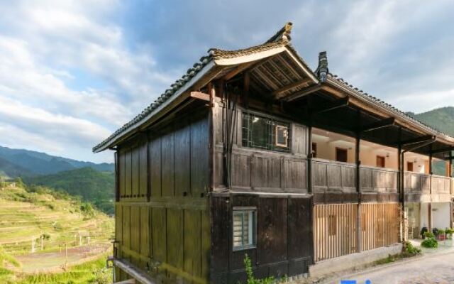 Yiqingshe Tiyun Boutique Inn