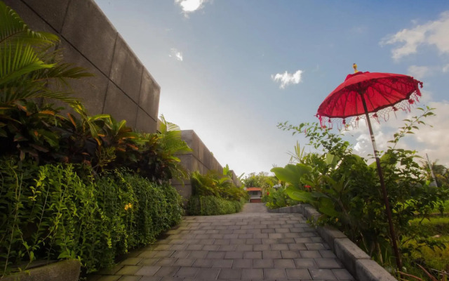 RedDoorz @ Nelayan Canggu