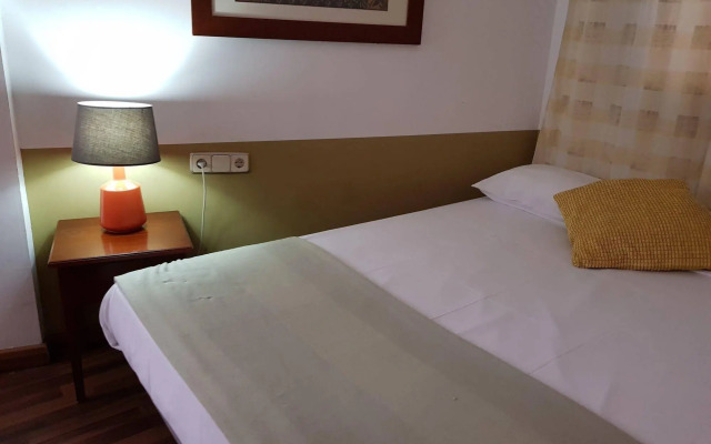 Hostal LK