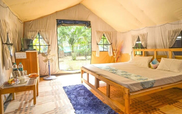 Corbett Hills Resort