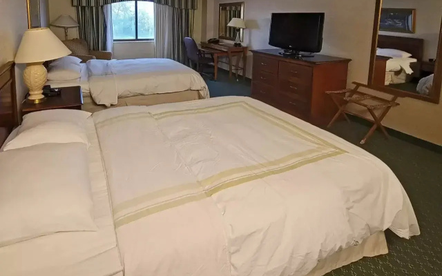 Radisson Hotel Cedar Rapids