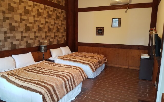 Sun Moon Heart Hostel