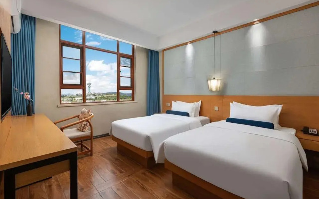 Days Inn By Wyndham Dali Erhai Park