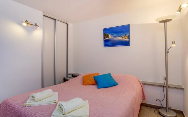 An Apartment Gardenia