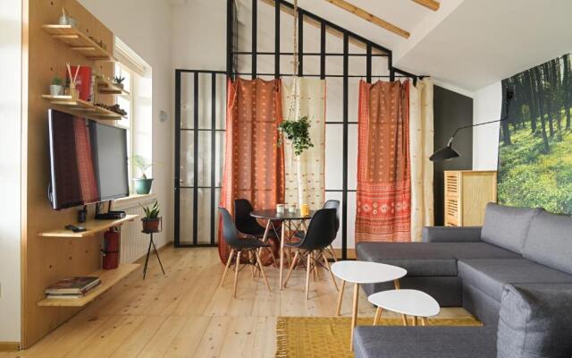 New apartment with amazing views in Old Tbilisi