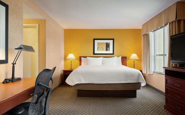 Hampton Inn & Suites by Hilton Langley-Surrey