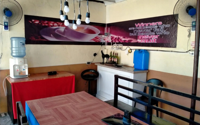 VF Riton Apartelle anex ( Casa Fam)