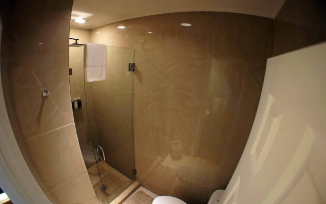 Seascape Tropical Inn - Adult Exclusive