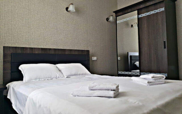 Status Guest house