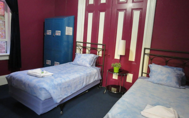 Gaslamp Hostel