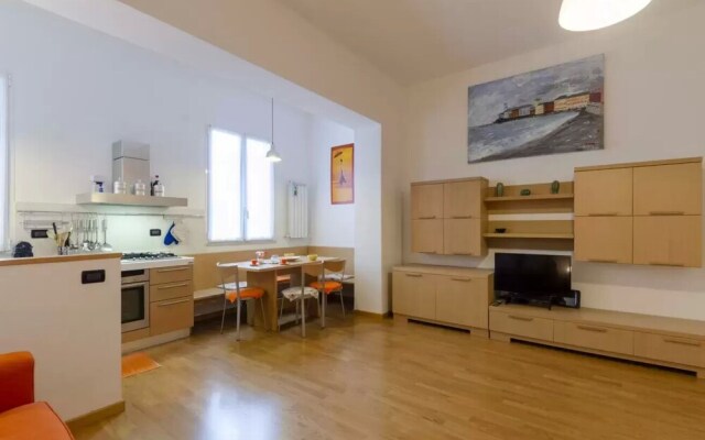 JOIVY Elegant Flat near Seaside