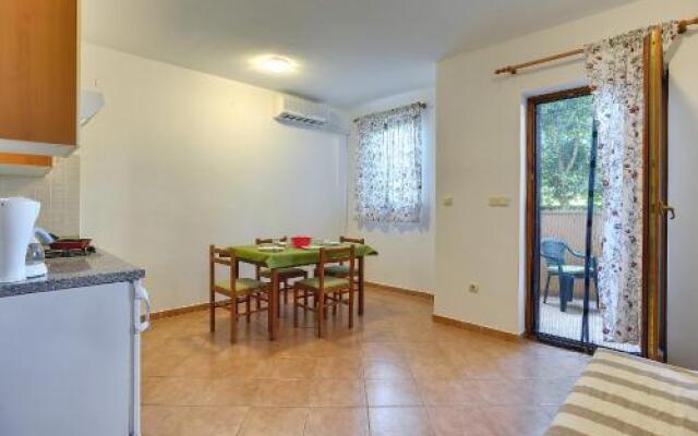 Apartments Ulika