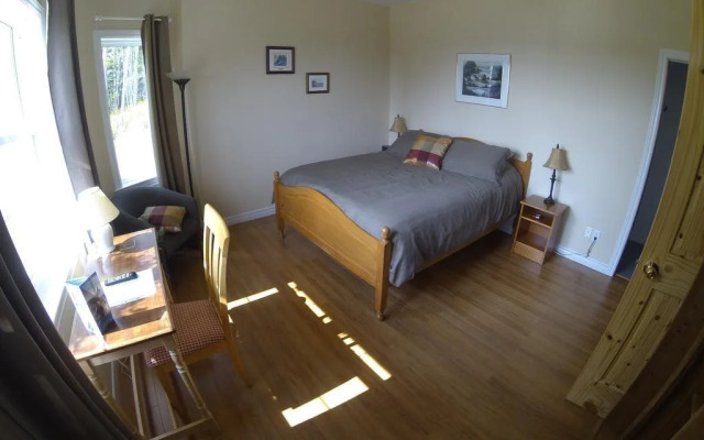 The Fiddle and The Sea B&B