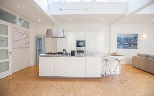 Helmers | Artfulstay