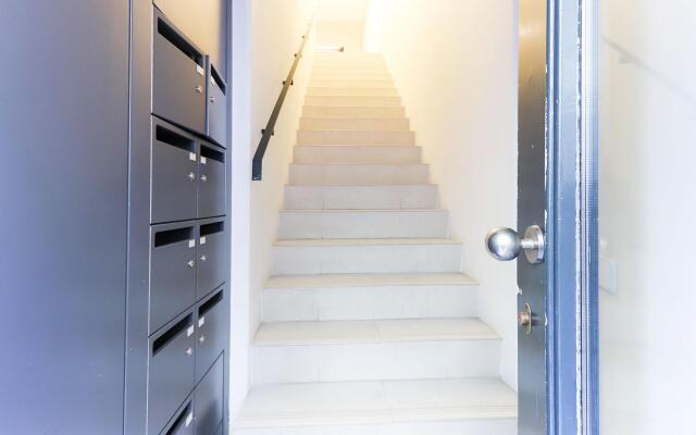 Modern Chiado by Homing