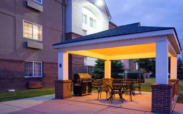 Sonesta Simply Suites Minneapolis Richfield