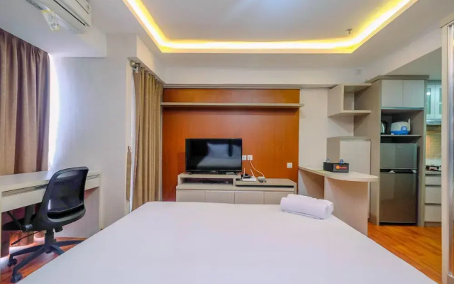 Cozy Studio Apartment at H Residence near MT Haryono
