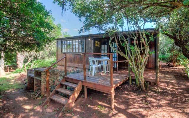 Woodlands Cottages & Camping