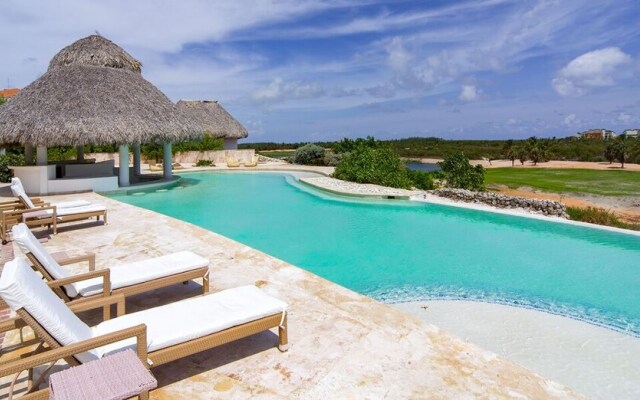 Rooms by G Golden Bear Lodge Cap Cana Hotel