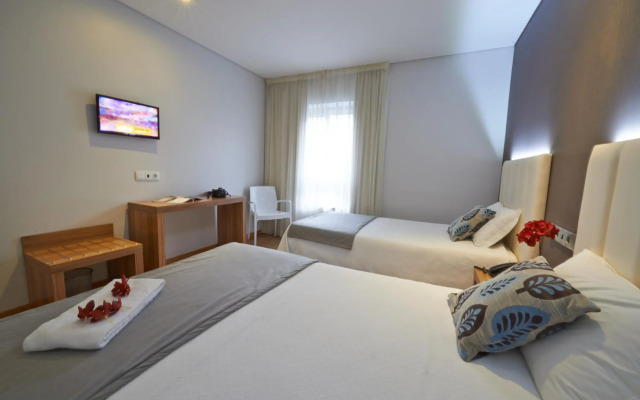 Hotel Azinheira by RIDAN Hotels