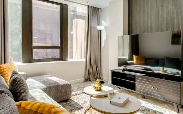 Upscale Urban Haven at City Suite 906