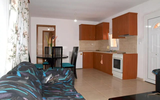 Nikolaou Apartments Upper Floor
