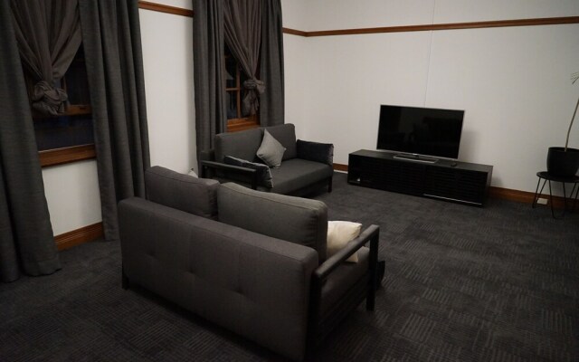 Guildford Hotel