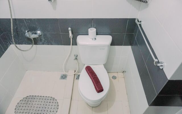 Comfort And Simply Look 1Br Apartment At Scientia Residence