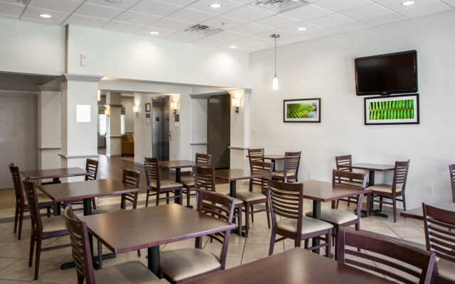 Sleep Inn & Suites Shreveport near Medical Center