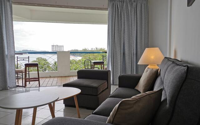 Beachfront Unit at Seri Bulan , Pantai TelukKemang