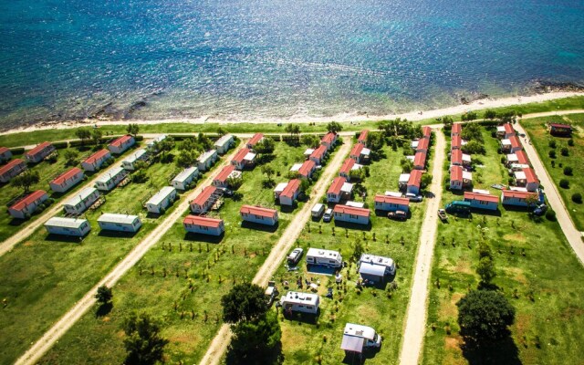 Arena Kazela Mobile Homes