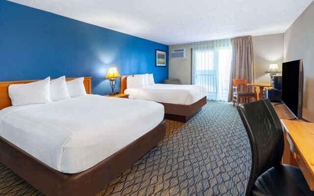 Baymont by Wyndham St. Ignace Lakefront