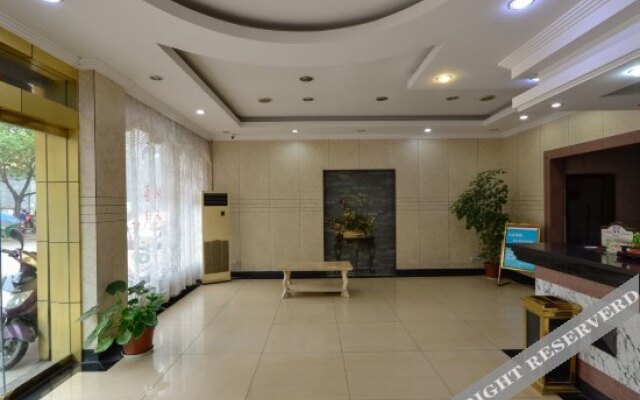 OYO Deqing Wuzhou Hotel