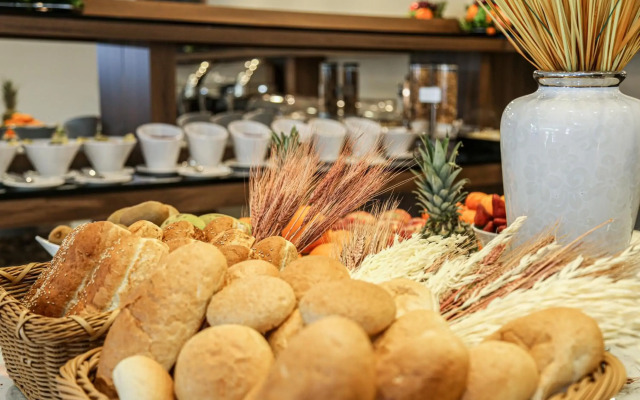 Avwan Hotel Cigli