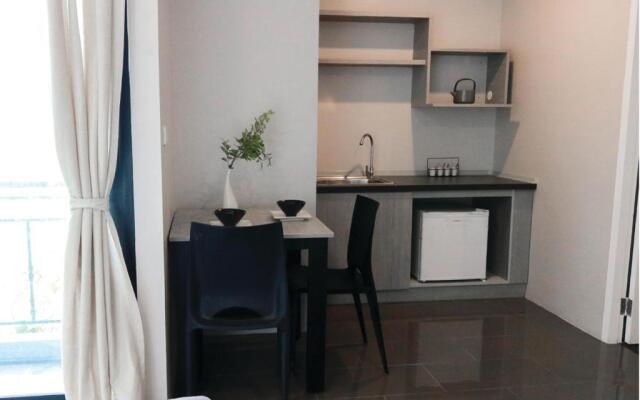 Roomquest Sukhumvit 107