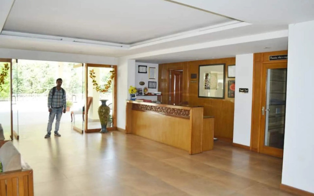 Paradise Gateway Hotel