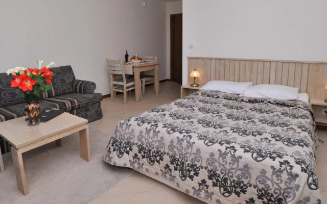 Pirin Golf & Country Club Apartments Complex