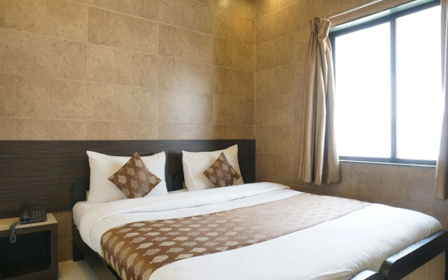 Hotel Pavitra