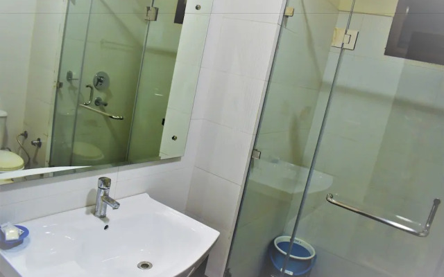 Hotel Ashish Continental