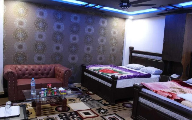 Metro Hotel