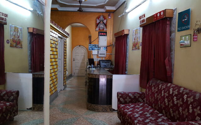 New Hotel White Palace