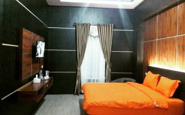 Golden Rich 88 Hotel