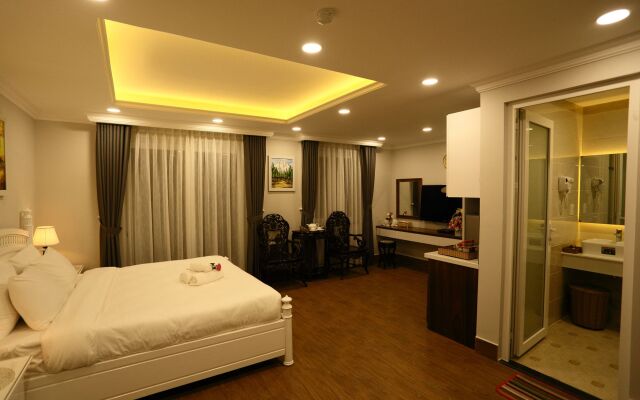 Diamond Queen Hotel