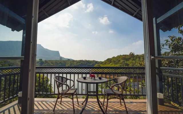 Canary Islands Resort & Spa, Lonavala