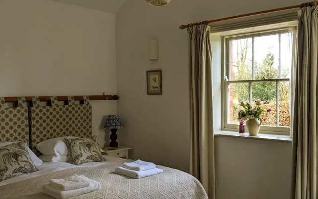 Courtyard Cottage